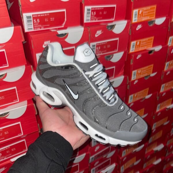 Nike TN