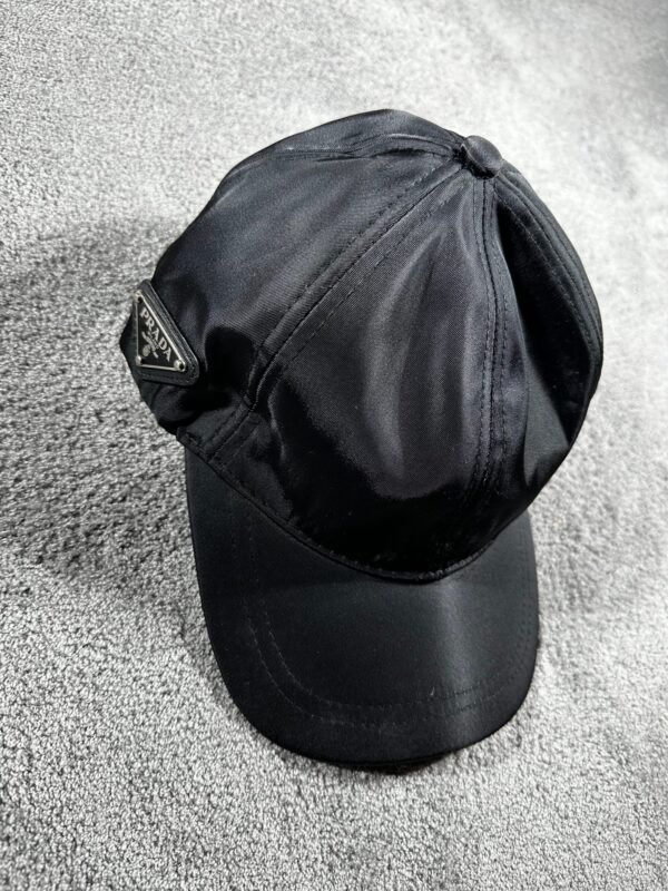 Gorra Prada