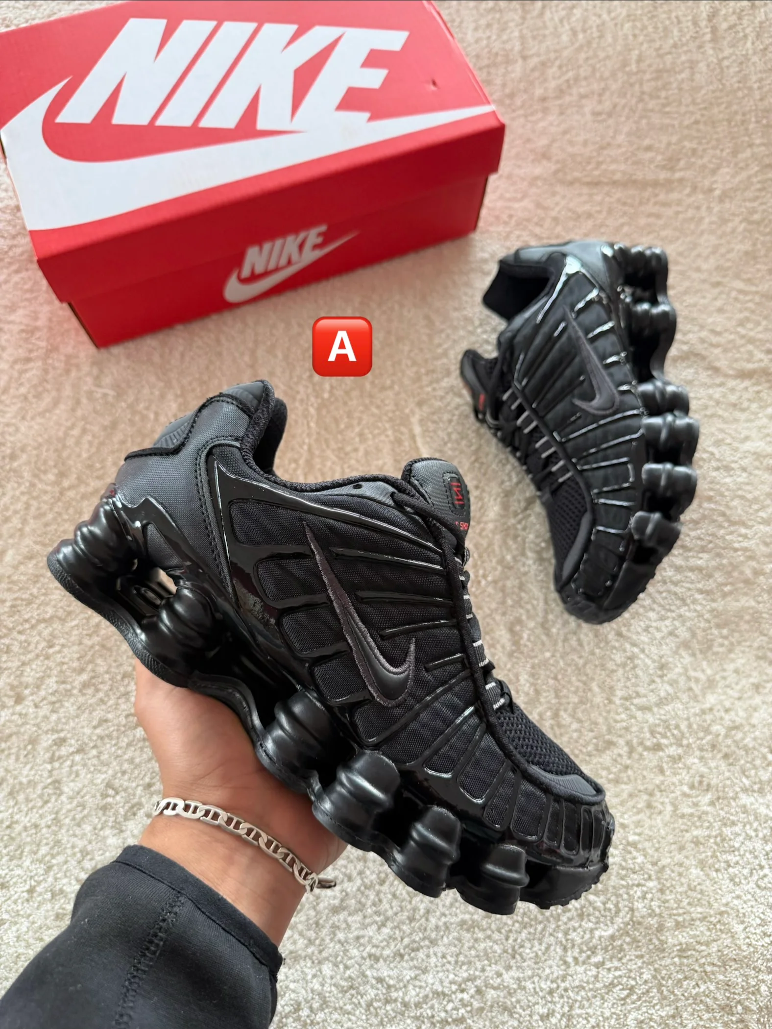 Nike Shox Negras