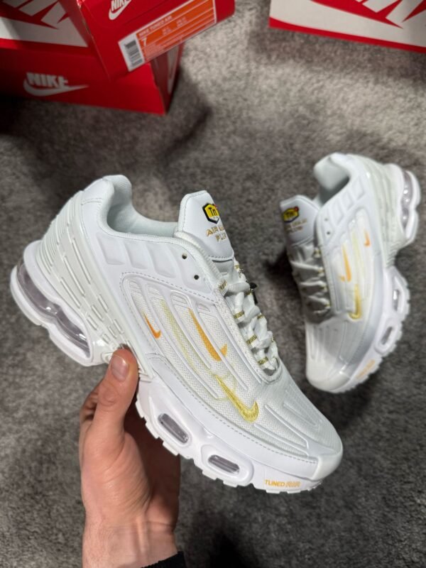 Zapatillas Nike Tuned – Modelo 2024