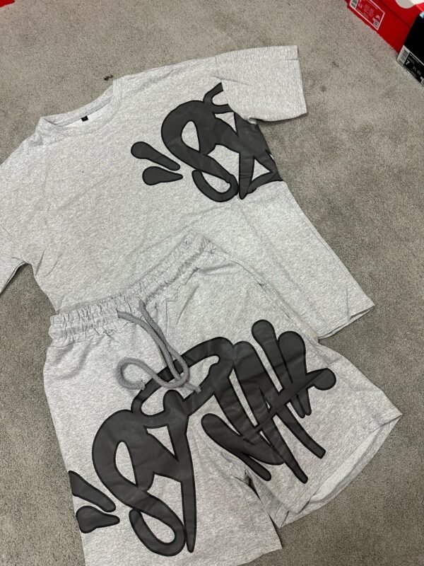 Conjunto Corto Syna World
