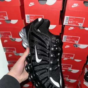 Nike Shox Negras
