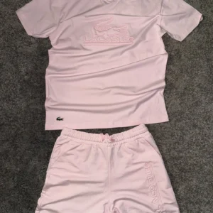 Conjunto Corto Lacoste