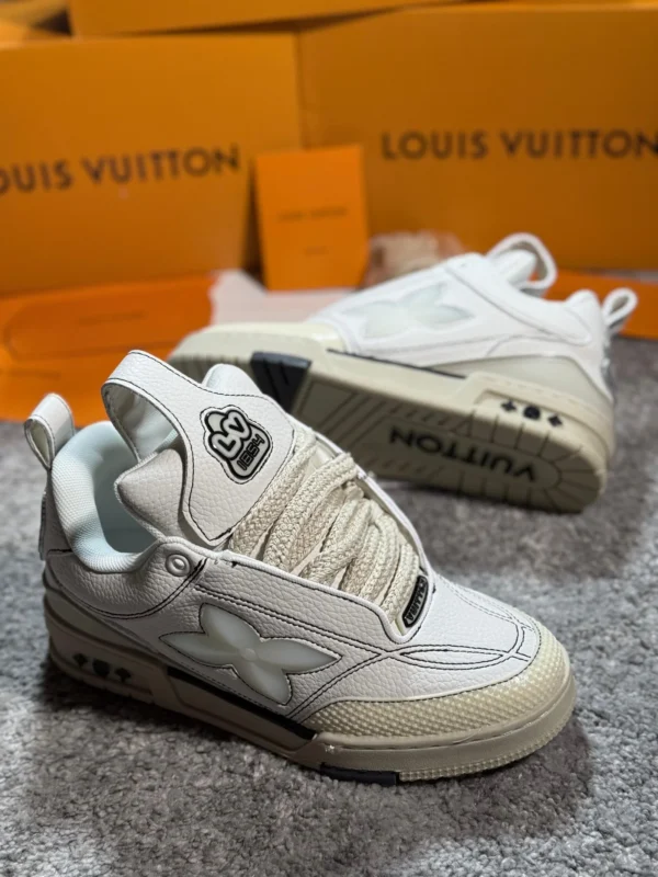 Zapatillas Louis Vuitton - Imagen 4