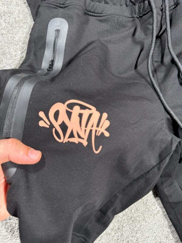 Conjunto Corto Nike tech x Syna - Imagen 2