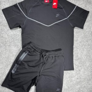 Conjunto Corto Nike tech Todo Negro