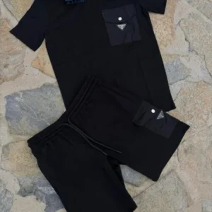 Conjunto corto Prada