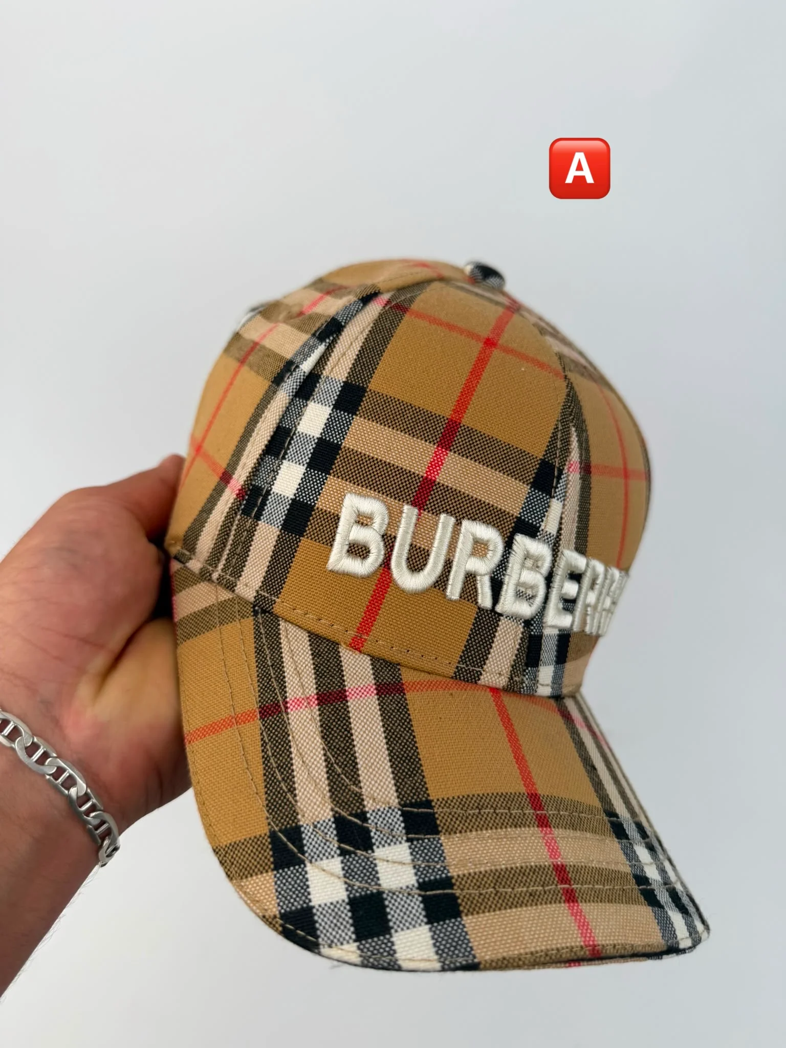 Gorra Burberry