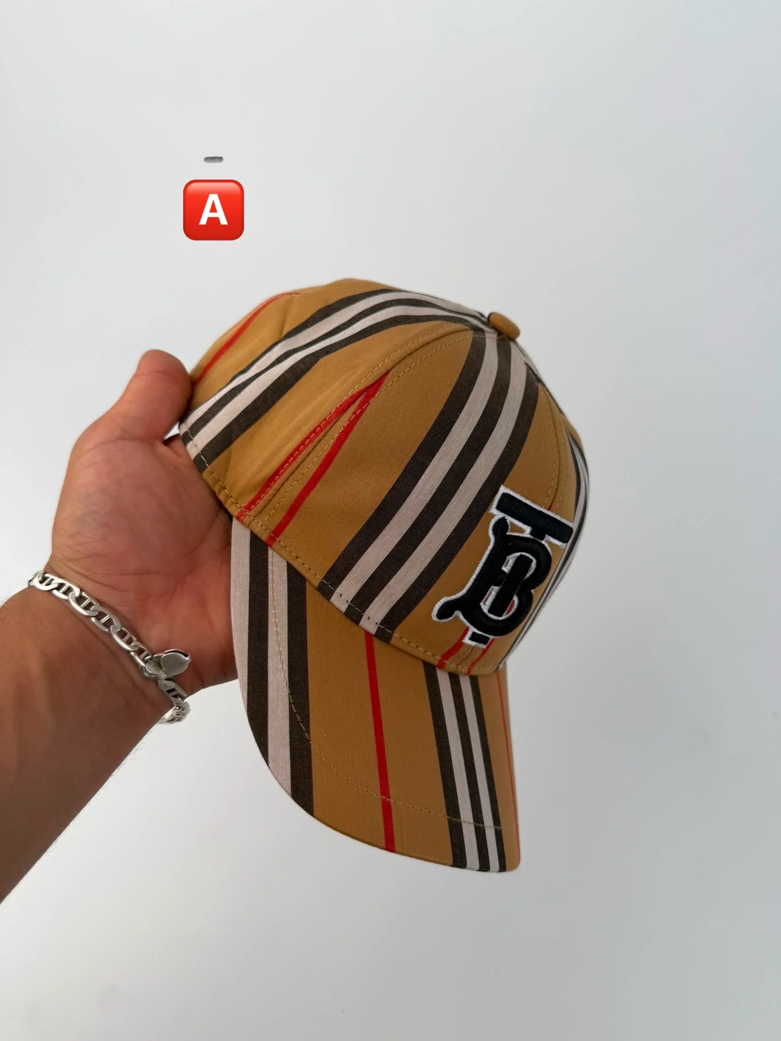 Gorra Burberry