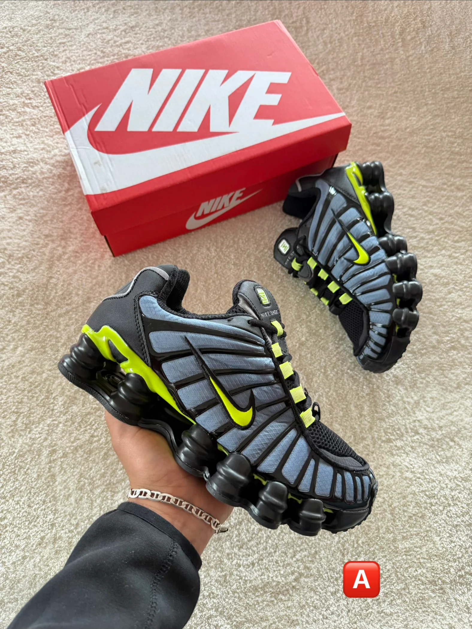 Nike Shox