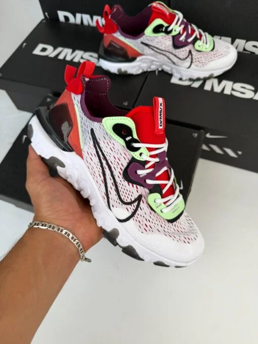 Nike React