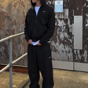 Chandal nike negro