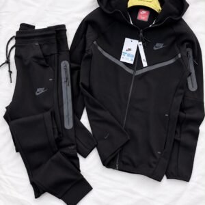 Chandal Nike Tech Negro